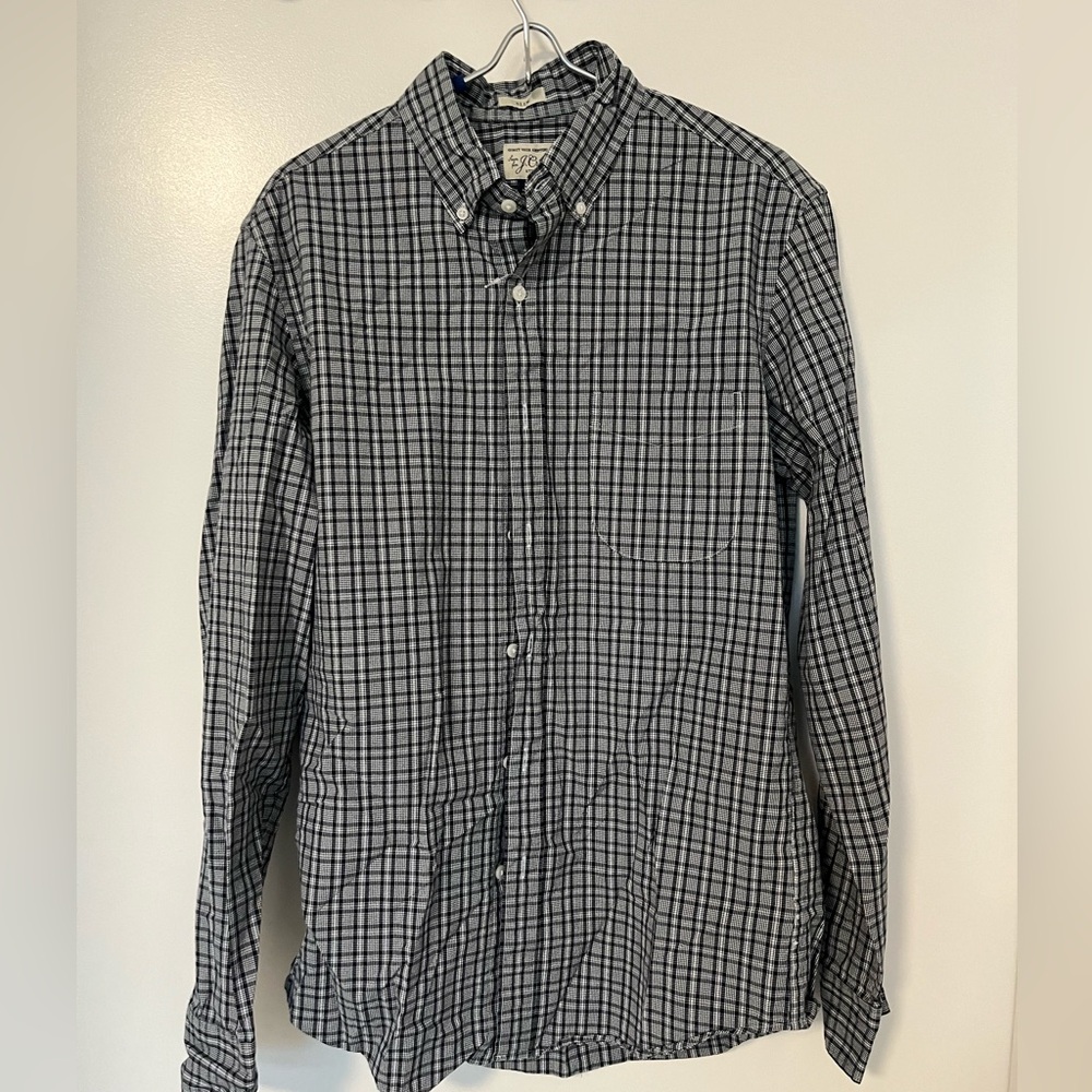 J Crew Slim Men’s Small Button Down shirt